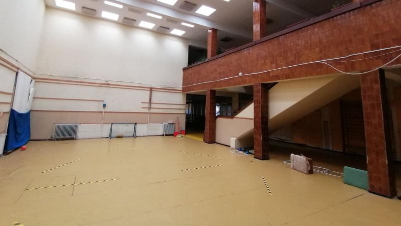 Fedezd fel a múlt rejtett kincseit: Urbex-kaland a Csongrádi Diana Technikum elfeledett történetében (képek)