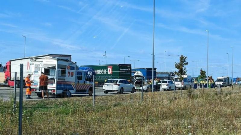 Rendőrök tömegével borították be az M4-es autópályát, de nem azokra a dolgokra összpontosítottak, amikre a legtöbben gondoltak.