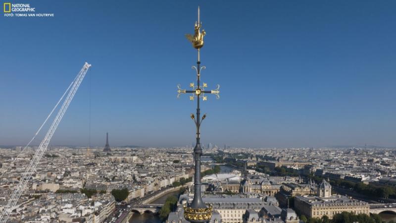 **A Notre-Dame Megújulása: Egy Ikonikus Műemlék Újjászületése | National Geographic**

A Notre-Dame székesegyház, Párizs szívében található, évszázadok óta a francia kultúra és építészet egyik legjelentősebb szimbóluma. Az épület története nem csupán a va