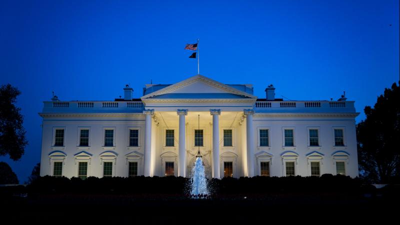 A Bloomberg értesülései szerint Donald Trump csapata komolyan mérlegeli a Voice of America központjának értékesítését.
