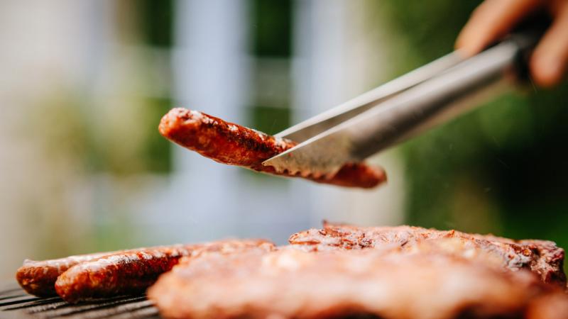 A grillfronton versenybe száll a SPAR és a Lidl: felfedik, hogyan készülnek az áruházláncok a 2025-ös szezon kihívásaira - Pénzcentrum.