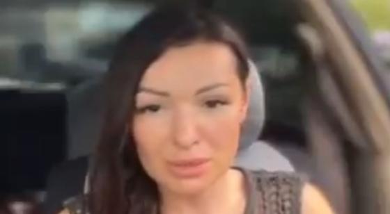 Elvitték a rendőrök egy nőt Irkutszkban, mert az Instagram-sztorijában gyilkosnak nevezte az orosz katonákat.