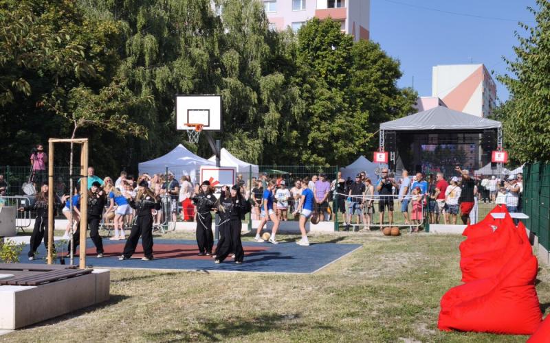 Újabb lenyűgöző közösségi kezdeményezés valósult meg: megnyitották Nagymegyer legfrissebb szabadidőparkját (FOTÓK)