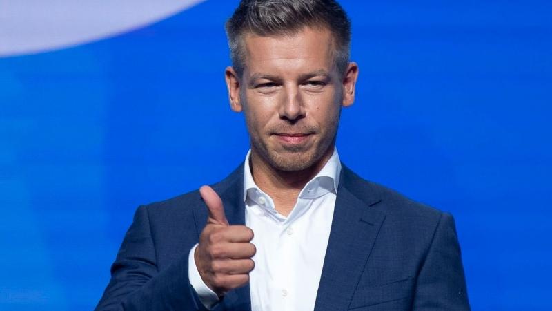 Az ukránok már a Tisza partján is fellelhetők, hiszen a legmodernebb mobiltelefonokban is megtalálhatók a nyomuk.