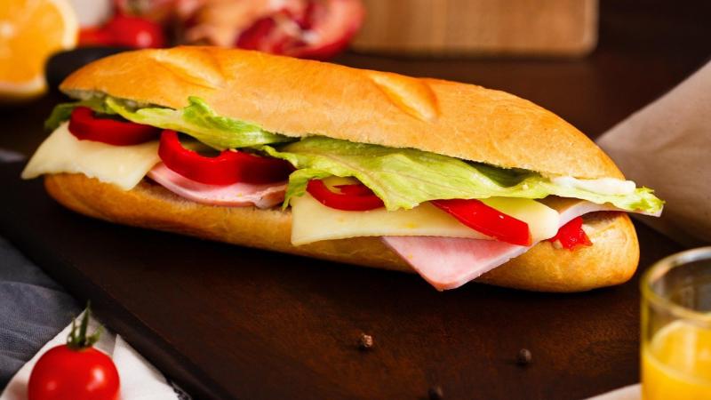 Eltűnhet a boltok polcairól a trappista sajtok egy része.